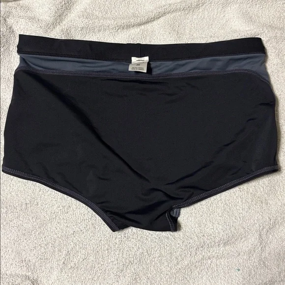 JM Men's Gray and Black Swim Trunks - Picture 5 of 5